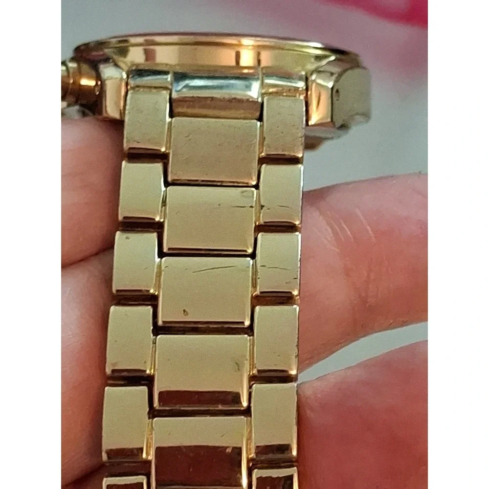 Charming Charlie #9277 40mm Womens Goldtone Watch.Quartz,Subdials,6 3/4